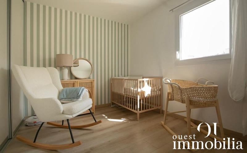 Maison - 90 m² - 4 pièces