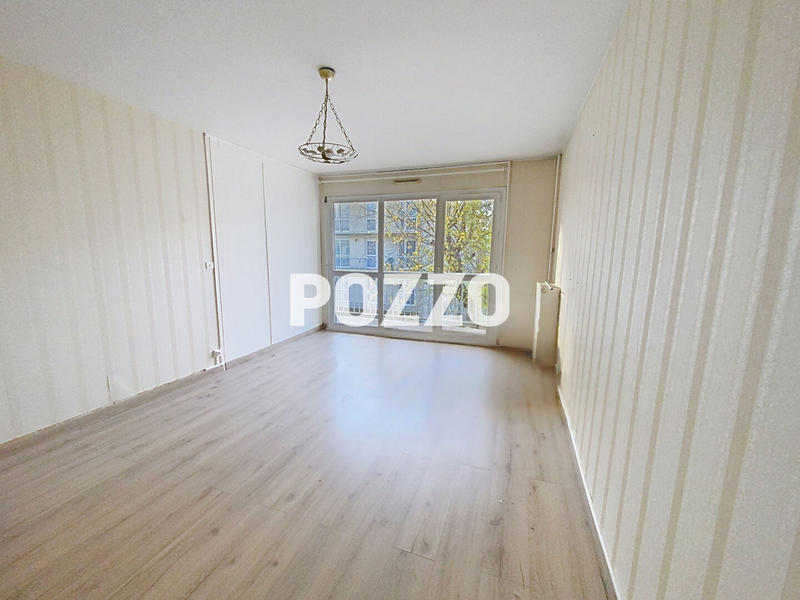Appartement - 83 m² - 4 pièces