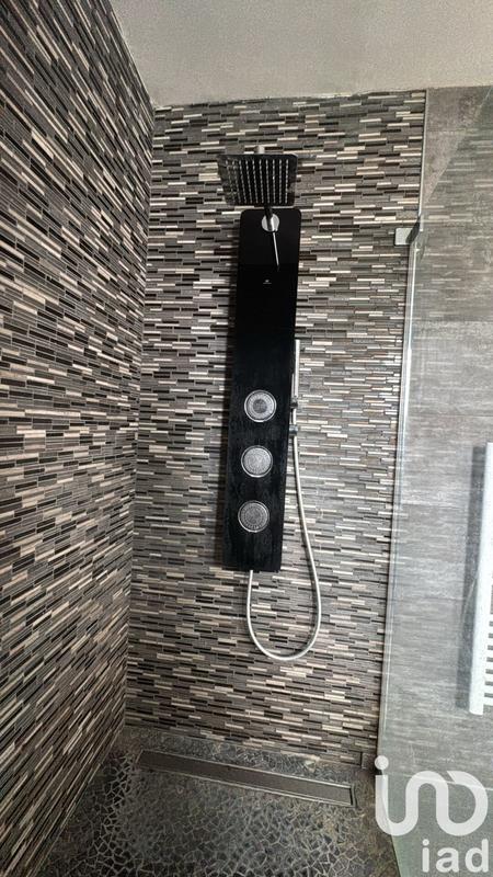 Maison - 166 m² - 7 pièces