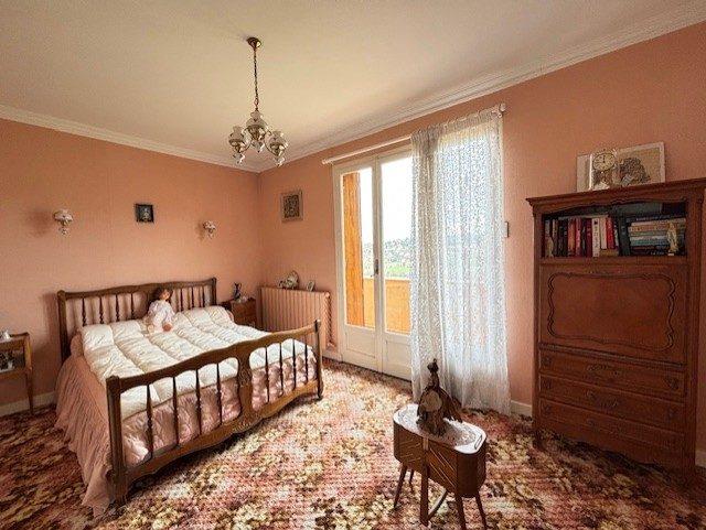 Maison ancienne - 160 m² - 6 pièces