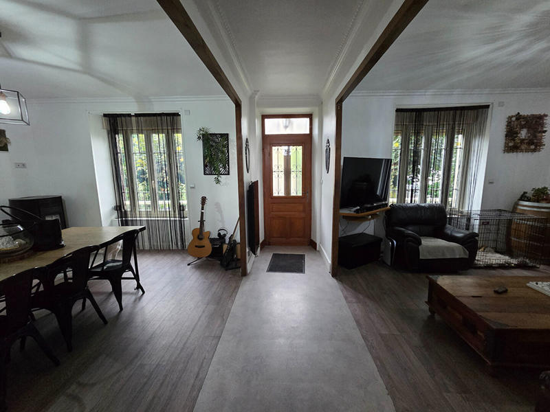 Maison - 139 m² - 6 pièces