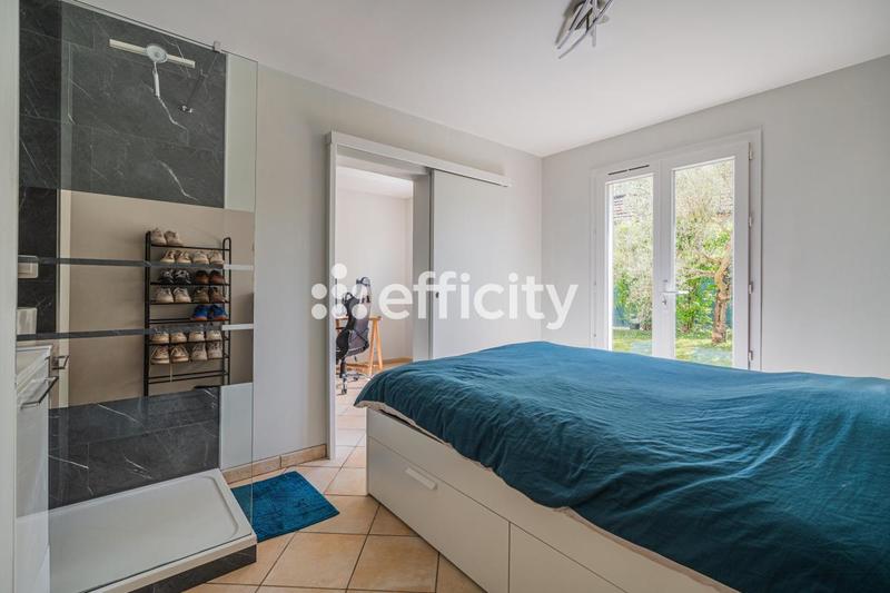 Maison - 169 m² - 6 pièces