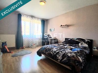 Maison - 170 m² - 8 pièces