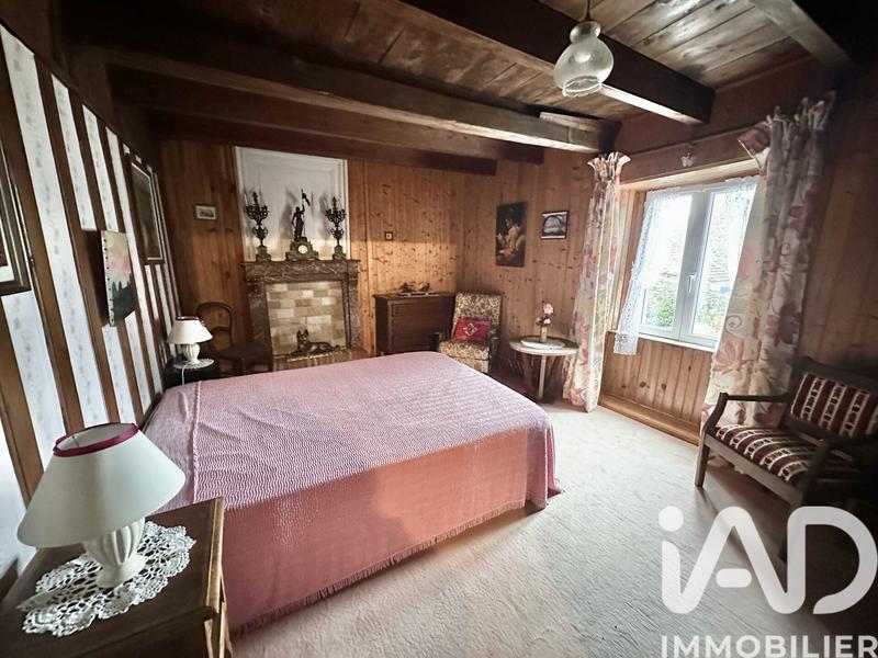 Maison - 200 m² - 9 pièces