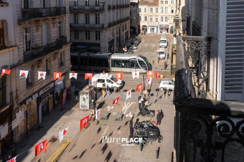 Appartement - 92 m² - 3 pièces