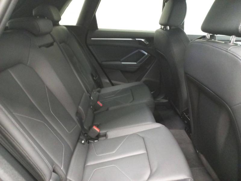 Audi Q3 35 Tdi 150 ch s tronic 7 s line