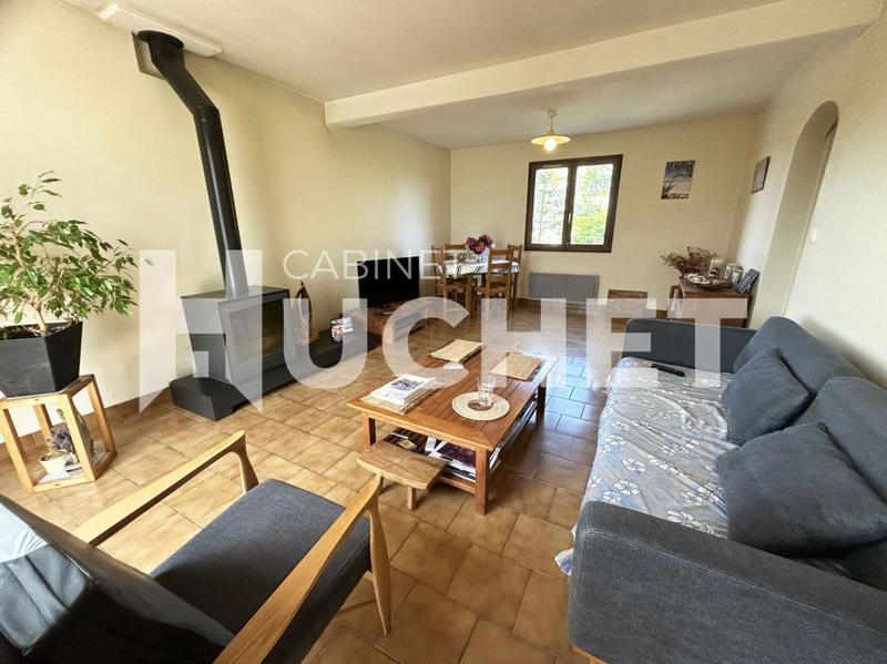 Maison - 121 m² - 5 pièces