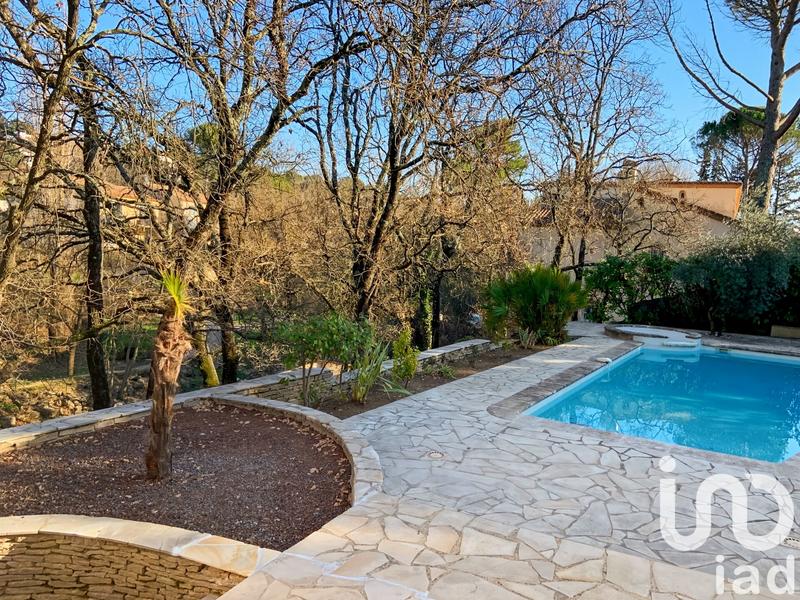 Maison - 145 m² - 8 pièces