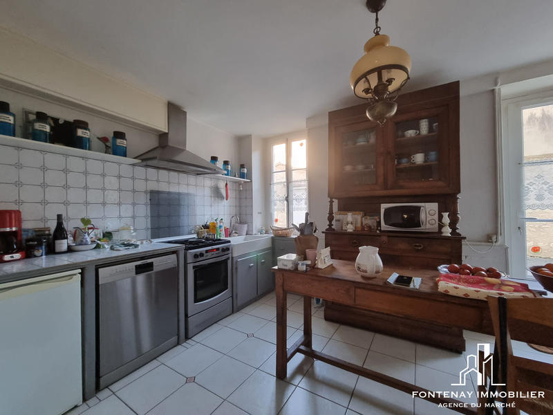 Maison ancienne - 167 m² - 6 pièces