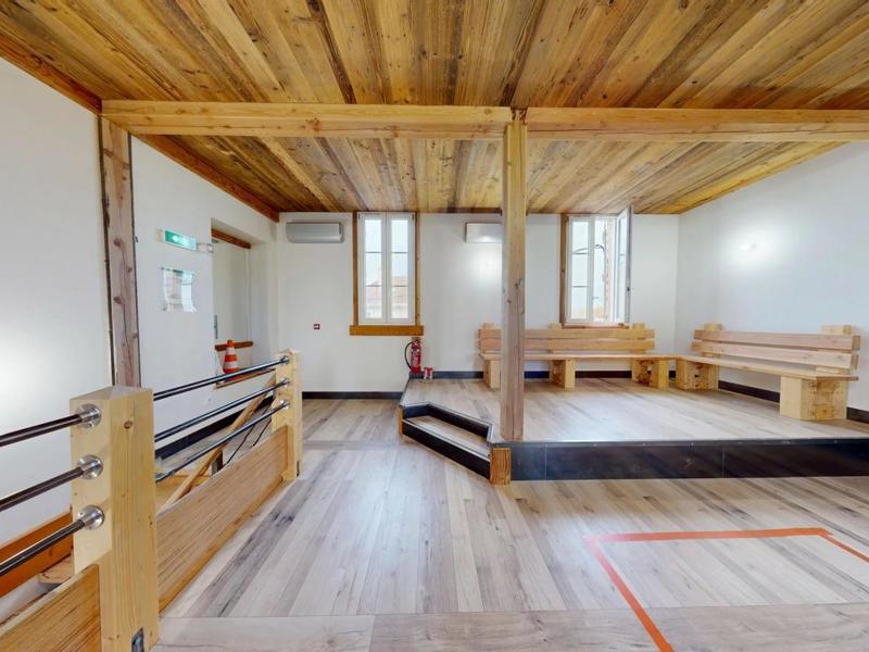 Local commercial - 100 m² - 5 pièces