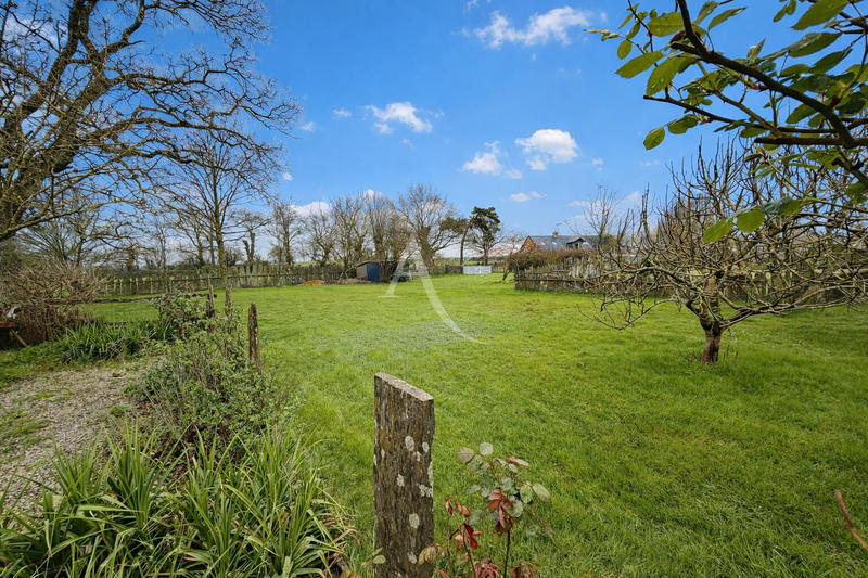 Maison - 104 m² - 6 pièces