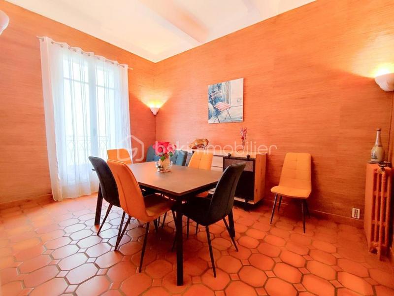 Maison de maîtres - 375 m² - 11 pièces