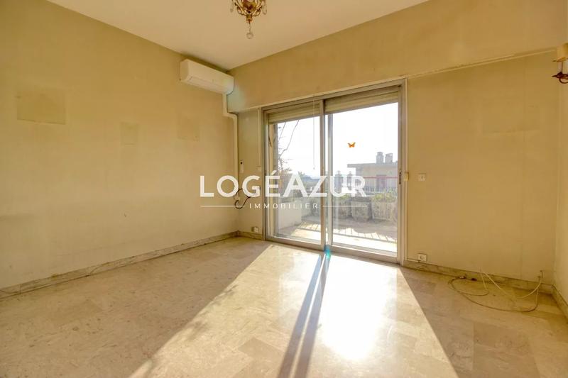 Appartement - 115 m² - 4 pièces