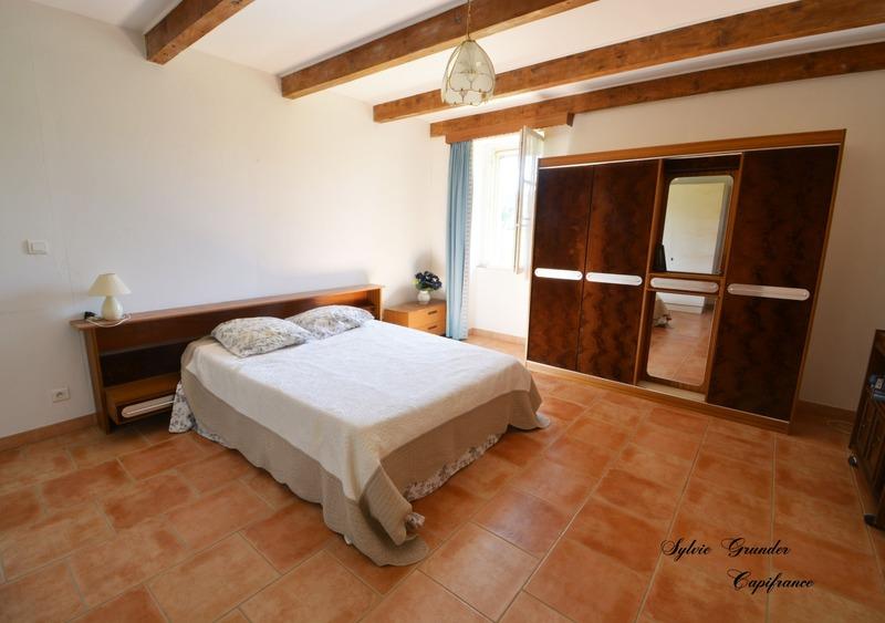 Mas - 455 m² - 15 pièces