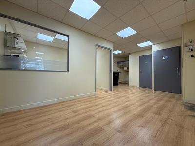 Maison - 125 m² - 1 pièce