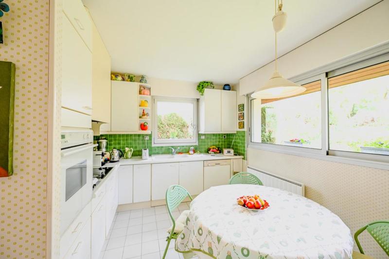 Maison d'architecte - 270 m² - 8 pièces