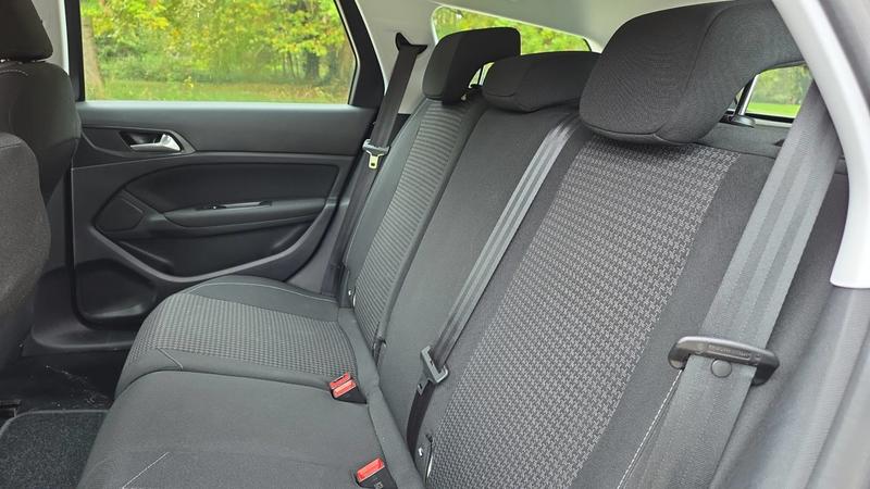 Peugeot 308 Sw II 1.5 BlueHDI 100.0 Active Business