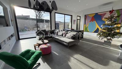 Maison - 145 m² - 5 pièces