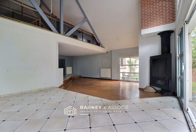 Maison contemporaine - 241 m² - 8 pièces