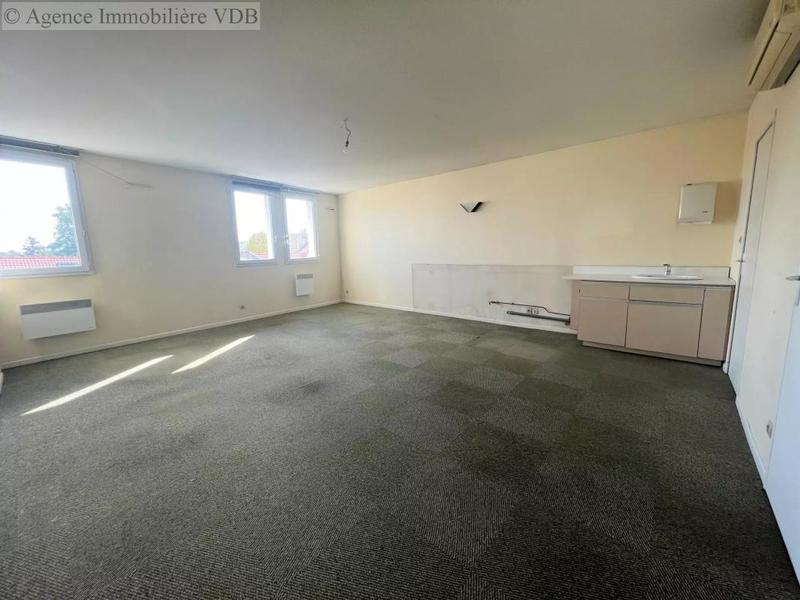 Local commercial - 138 m² - 7 pièces