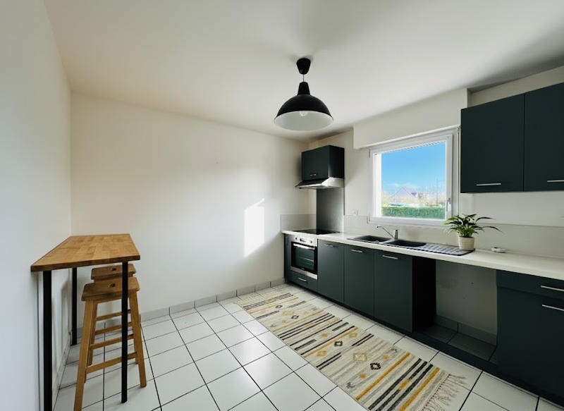 Appartement - 85 m² - 4 pièces