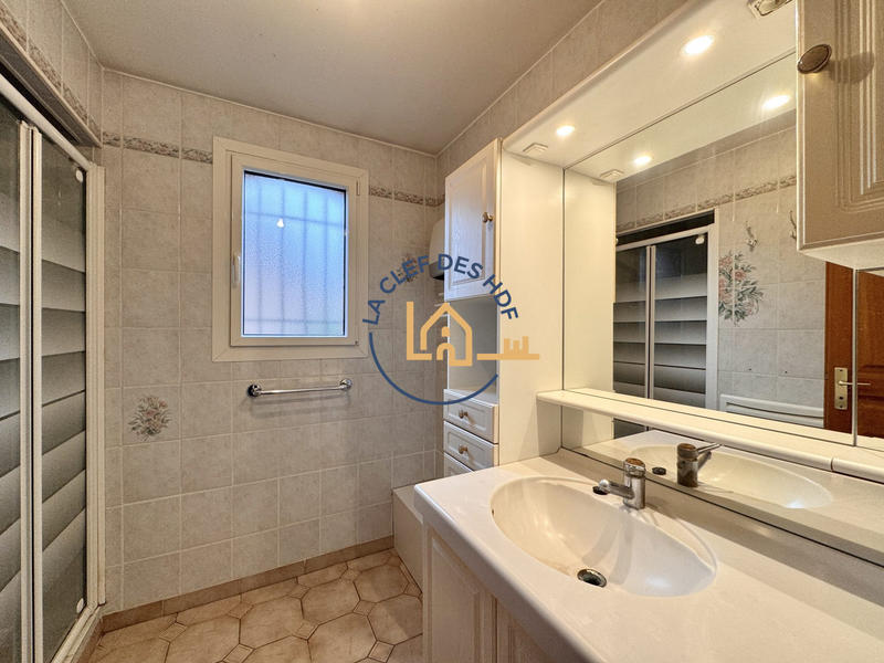 Maison - 125 m² - 6 pièces