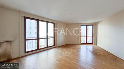 Appartement - 107 m² - 5 pièces