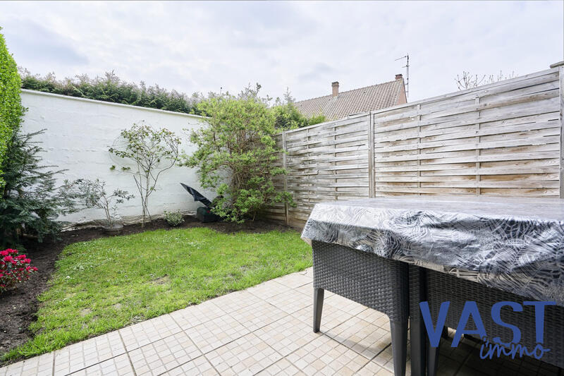 Maison - 93 m² - 5 pièces