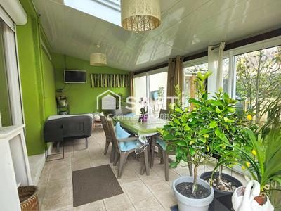 Maison - 118 m² - 6 pièces