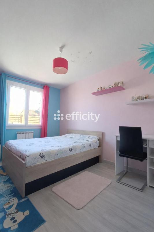 Pavillon - 84 m² - 5 pièces