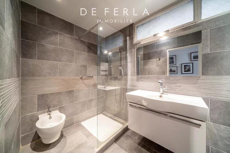 Appartement - 85 m² - 4 pièces