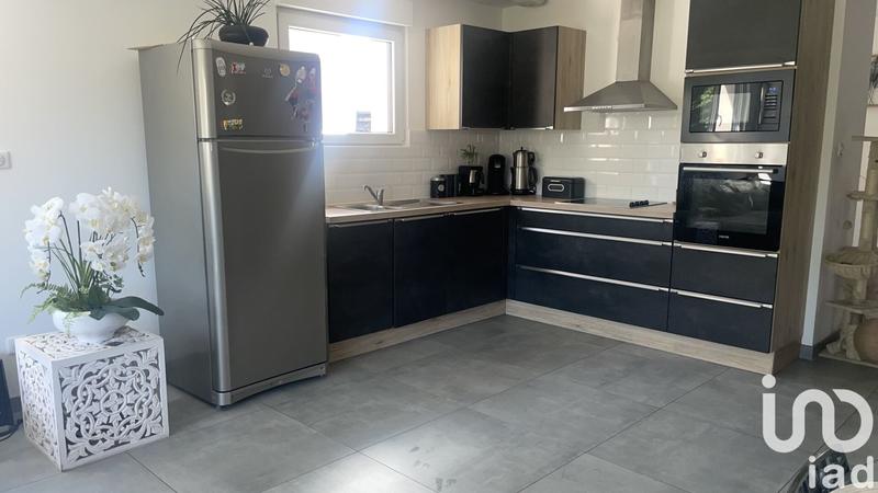 Maison - 93 m² - 4 pièces