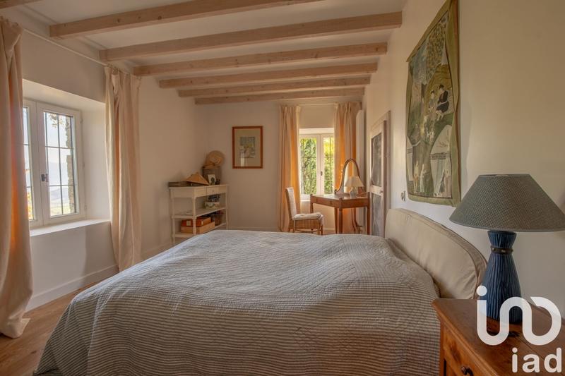 Maison - 183 m² - 5 pièces