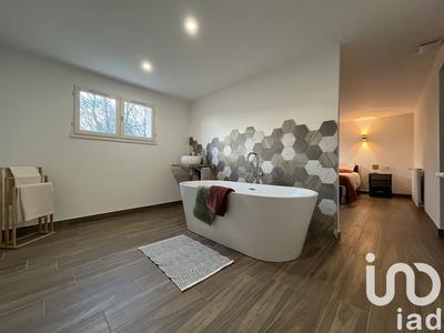 Maison - 162 m² - 6 pièces