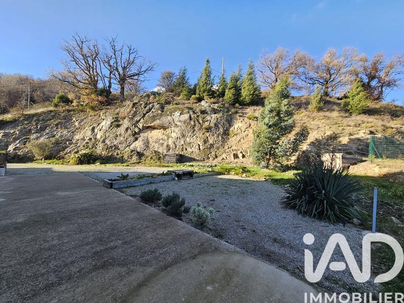 Maison - 278 m² - 10 pièces