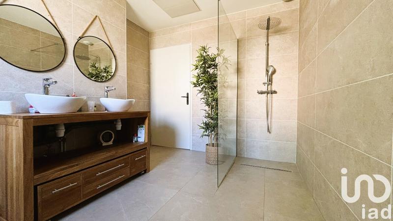 Maison - 175 m² - 6 pièces