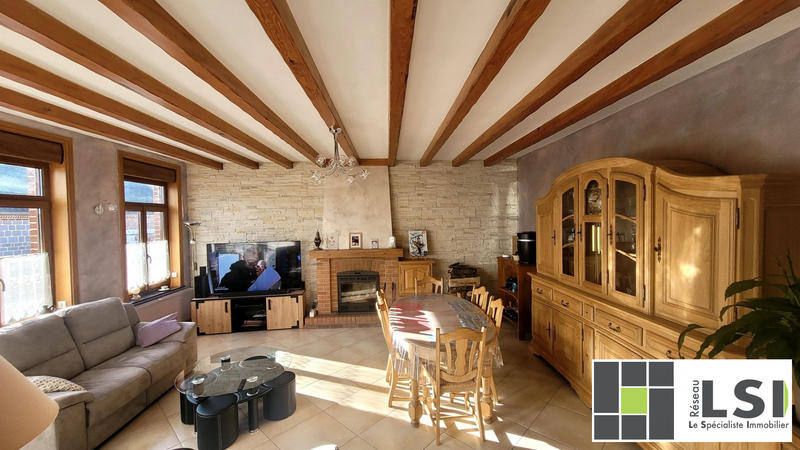 Maison - 141 m² - 9 pièces