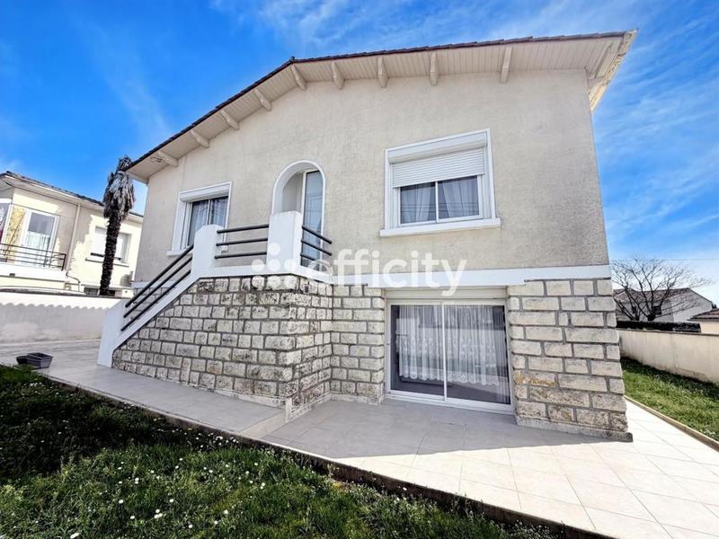 Maison - 135 m² - 6 pièces