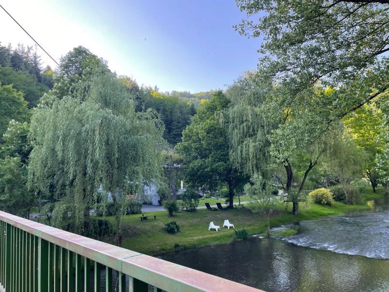 Moulin - 199 m² - 6 pièces