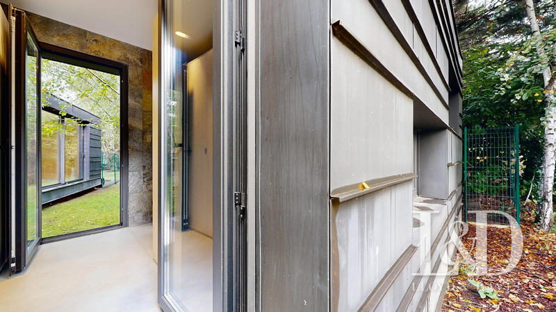 Maison - 185 m² - 7 pièces