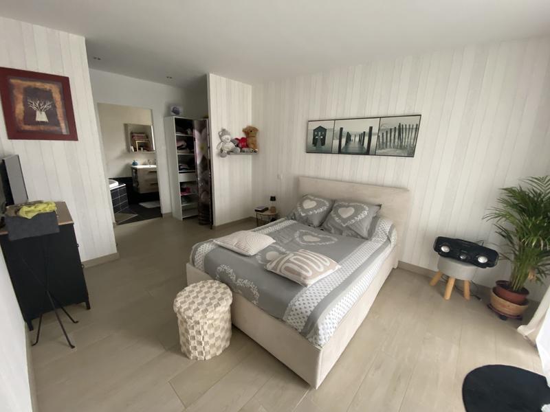 Maison - 150 m² - 7 pièces