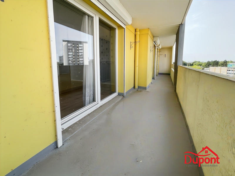 Appartement - 79 m² - 5 pièces