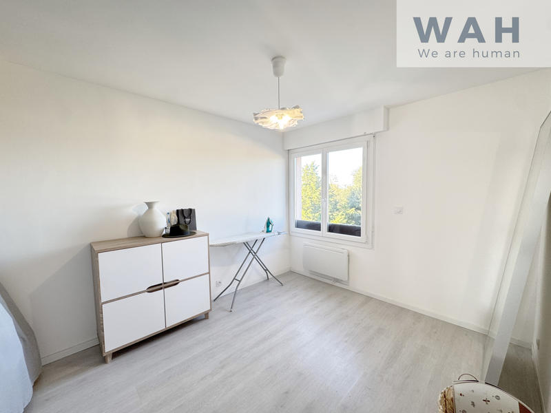 Loft - 101 m² - 4 pièces