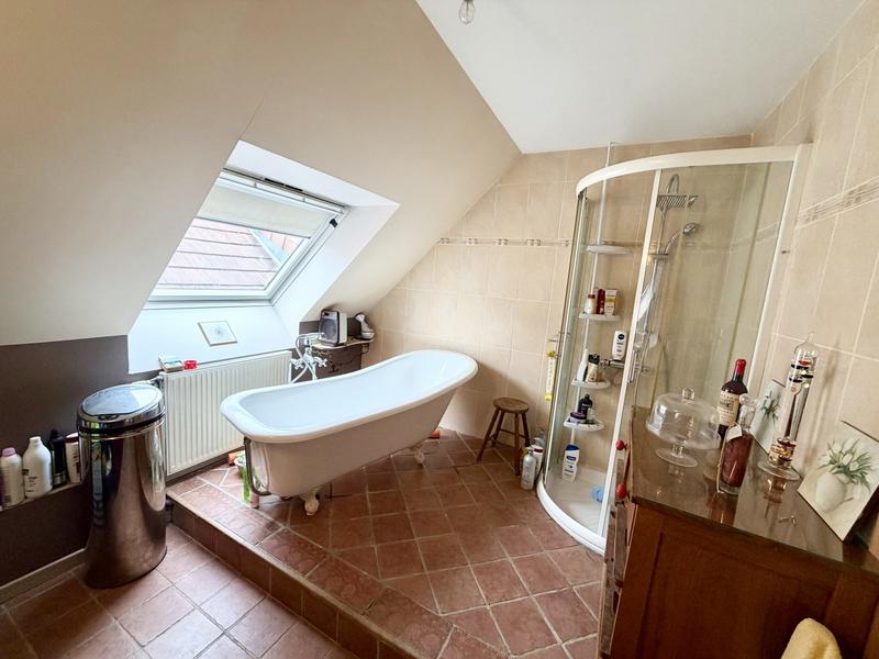 Maison - 140 m² - 6 pièces