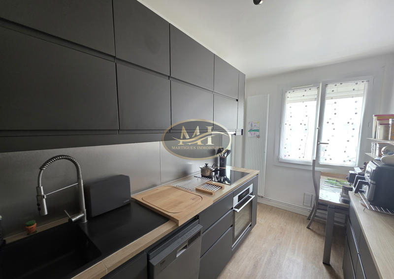 Appartement - 83 m² - 4 pièces