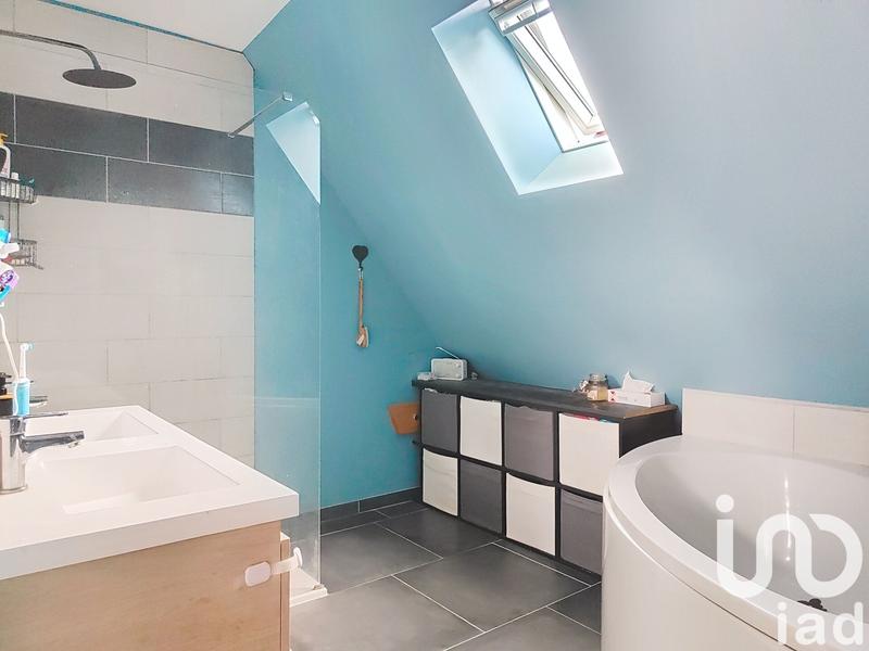 Maison - 133 m² - 6 pièces