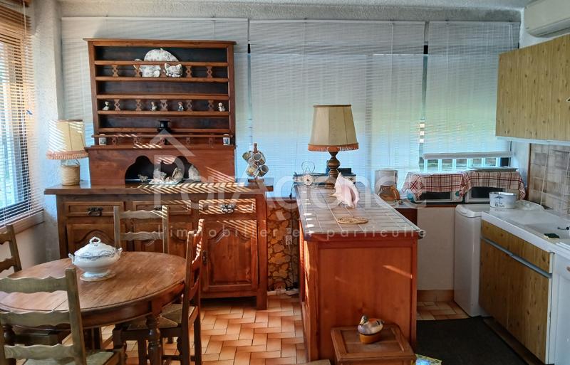 Maison - 161 m² - 7 pièces