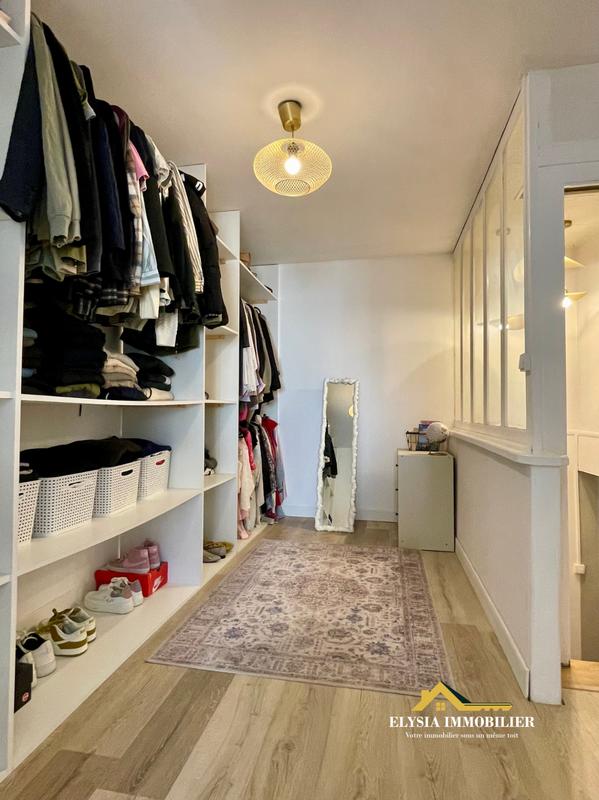 Maison - 153 m² - 6 pièces