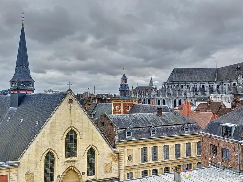 Demeure - 95 m² - 5 pièces