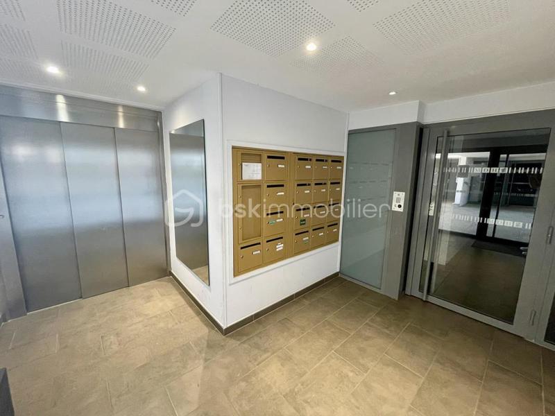 Appartement - 57 m² - 3 pièces